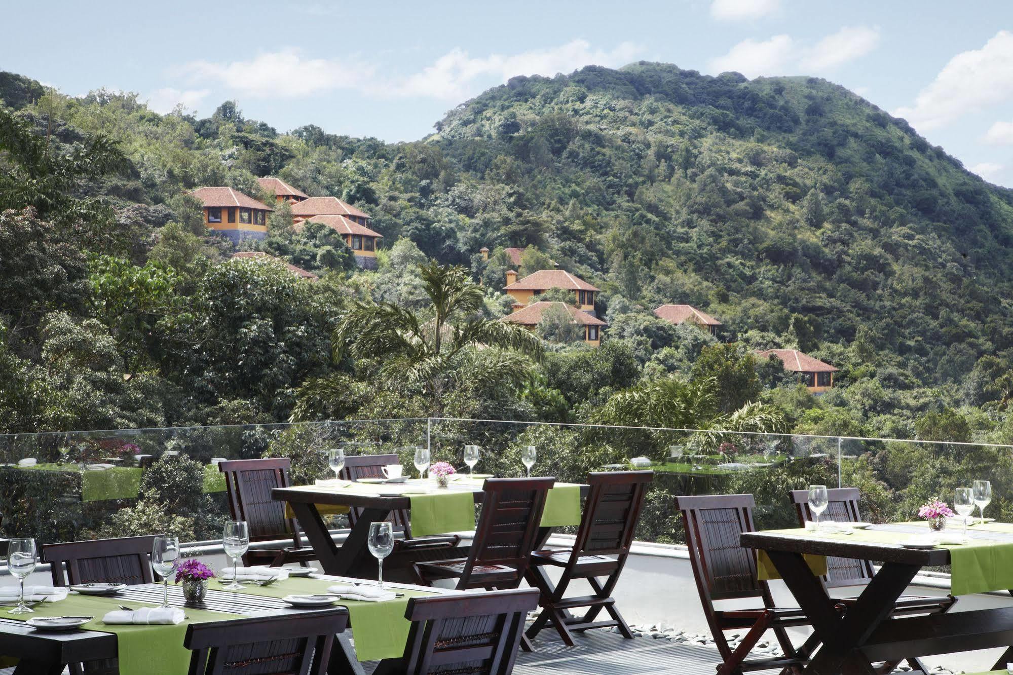 Taj Madikeri Resort & Spa Coorg Dış mekan fotoğraf